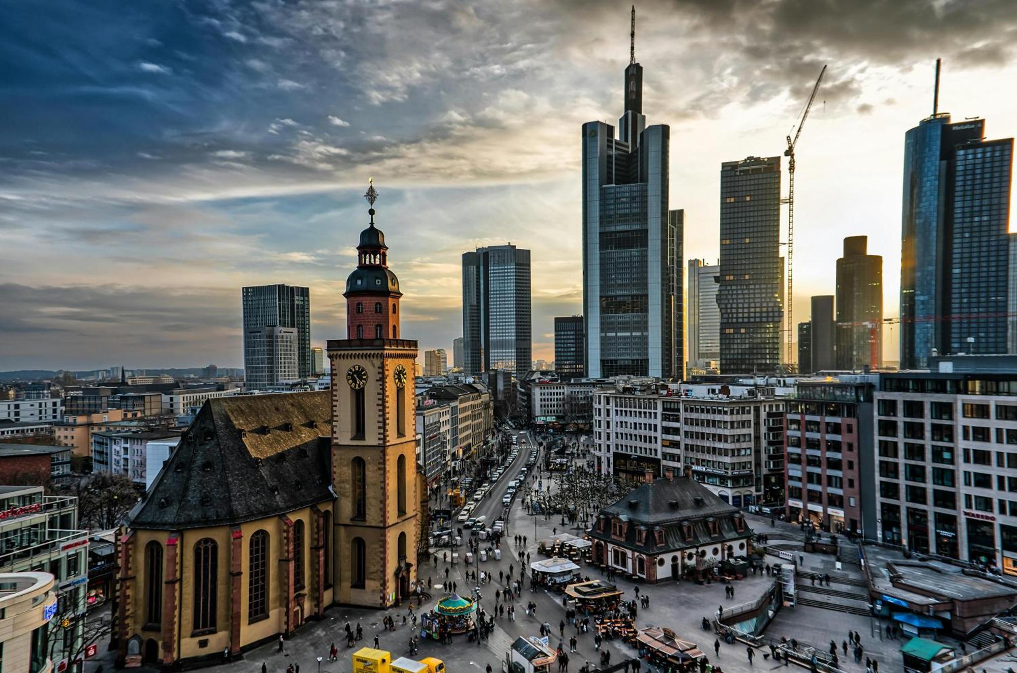 Hotel Rossija Frankfurt am Main Buitenkant foto