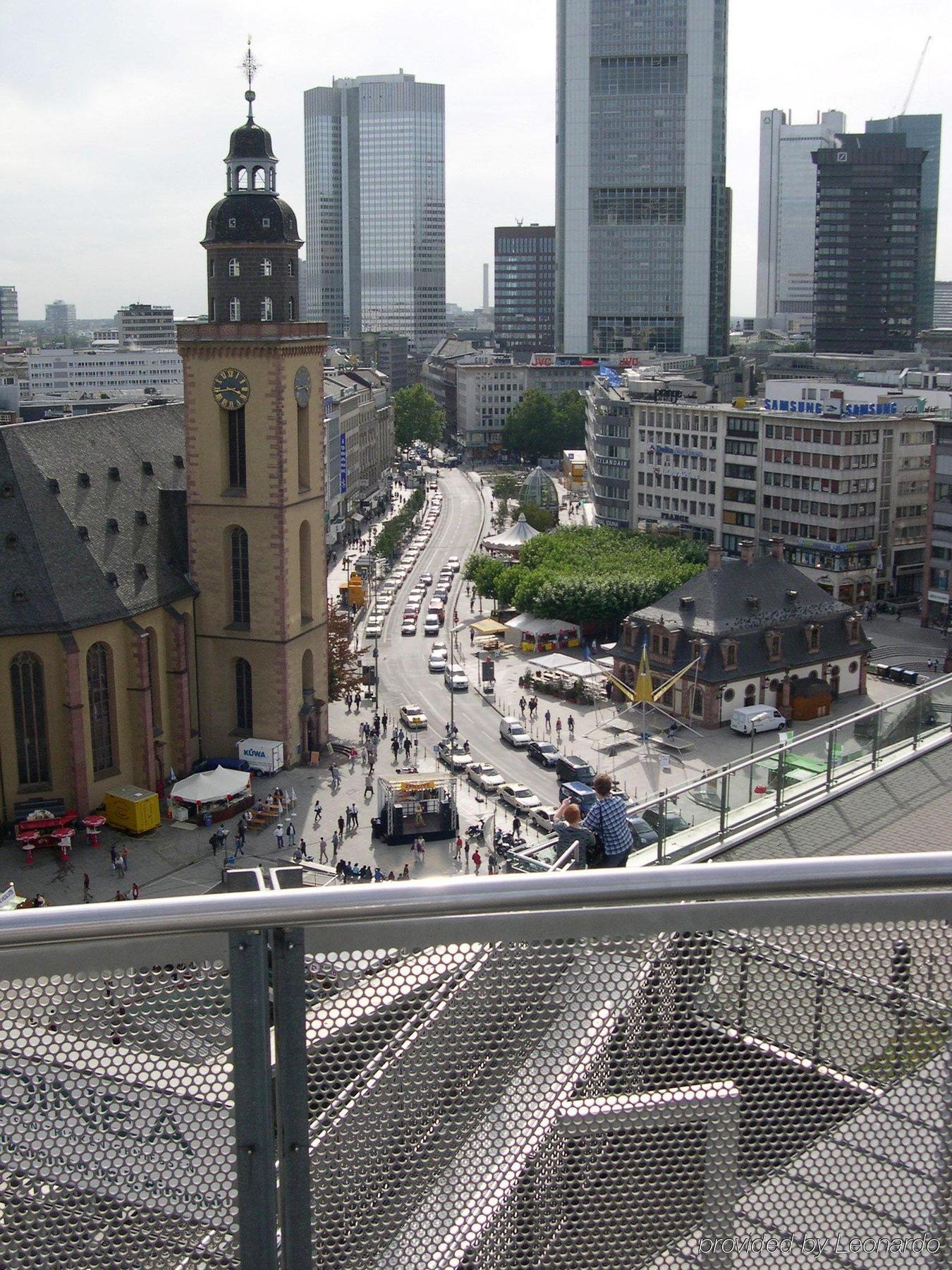 Hotel Rossija Frankfurt am Main Buitenkant foto